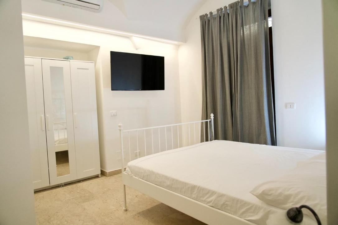 G House 100 Apartment คาตาเนีย ภายนอก รูปภาพ
