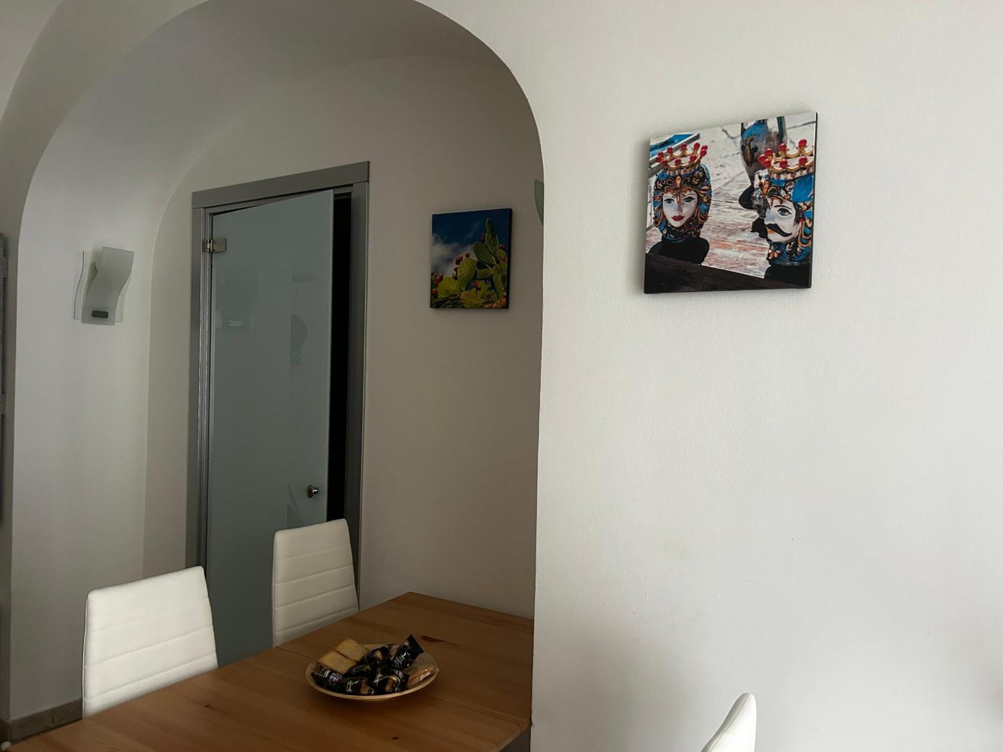 G House 100 Apartment คาตาเนีย ภายนอก รูปภาพ